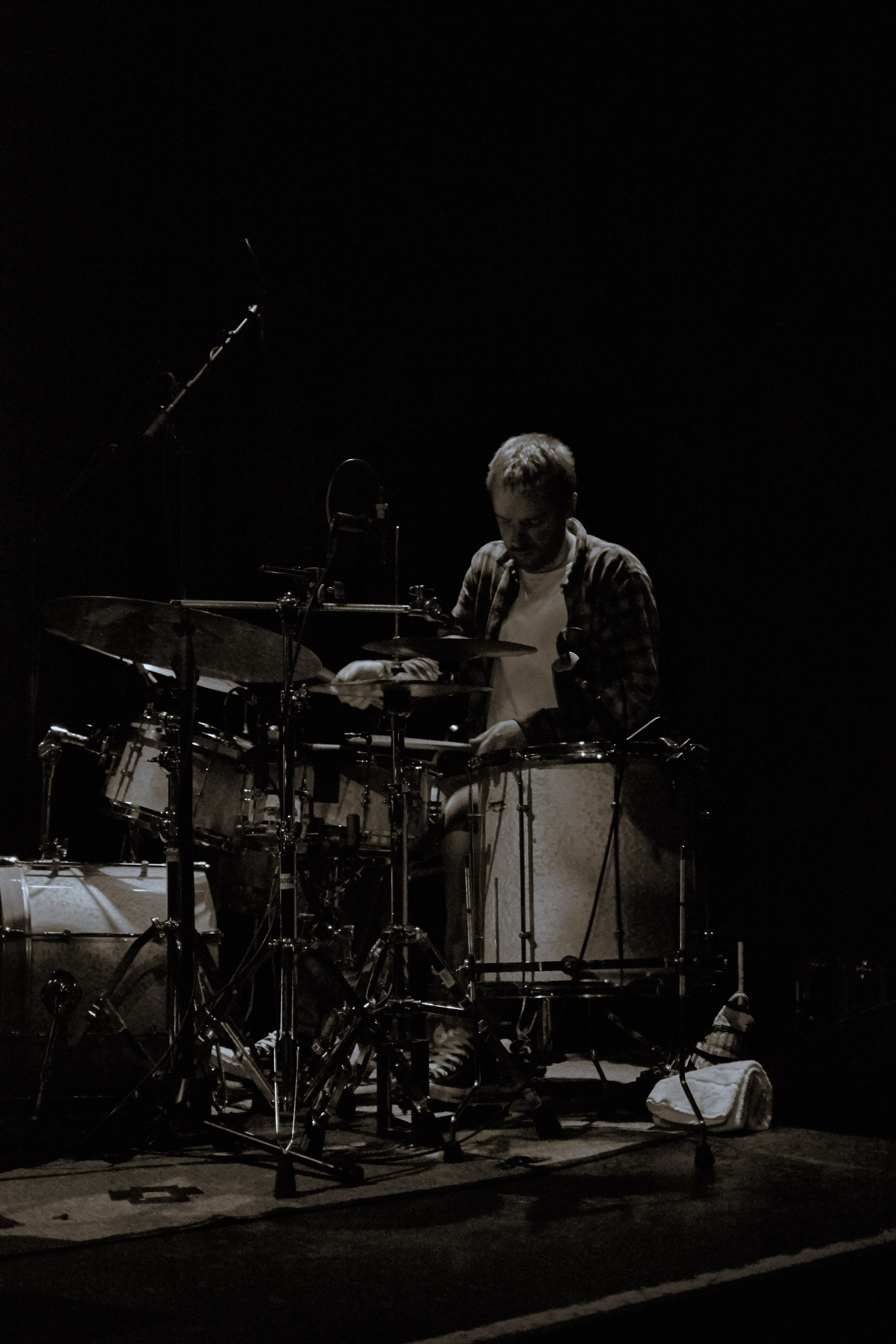 GoGo Pengui LIve At Moods May 8 2016