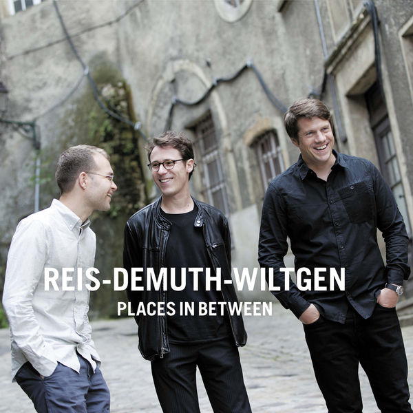 Reis-Demuth-Wiltgen Places in Between Double Moon 2016